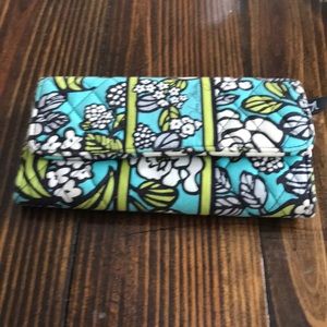 Vera Bradley wallet